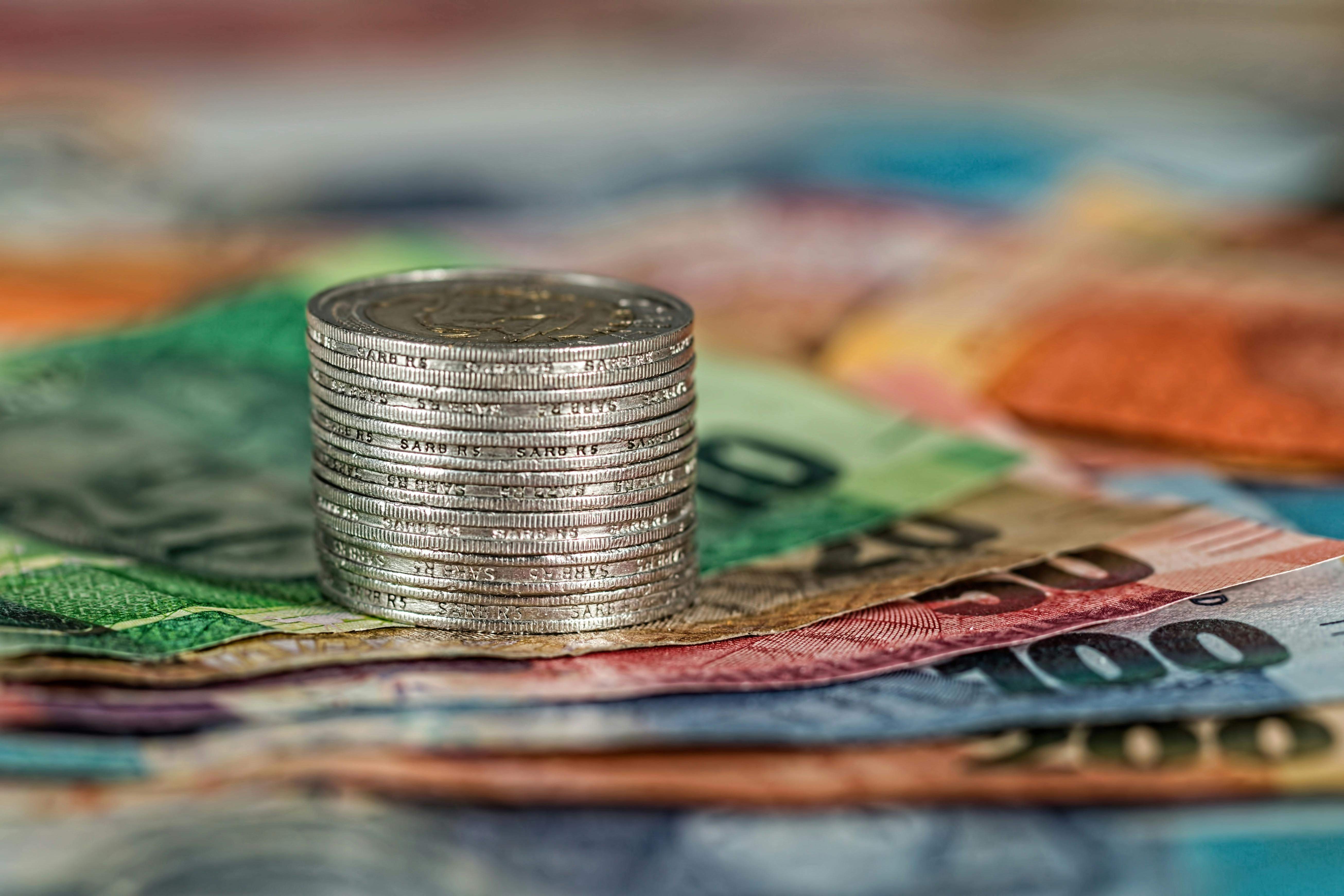 银行基金赎回：手续费、时间与区块链技术的潜在应用